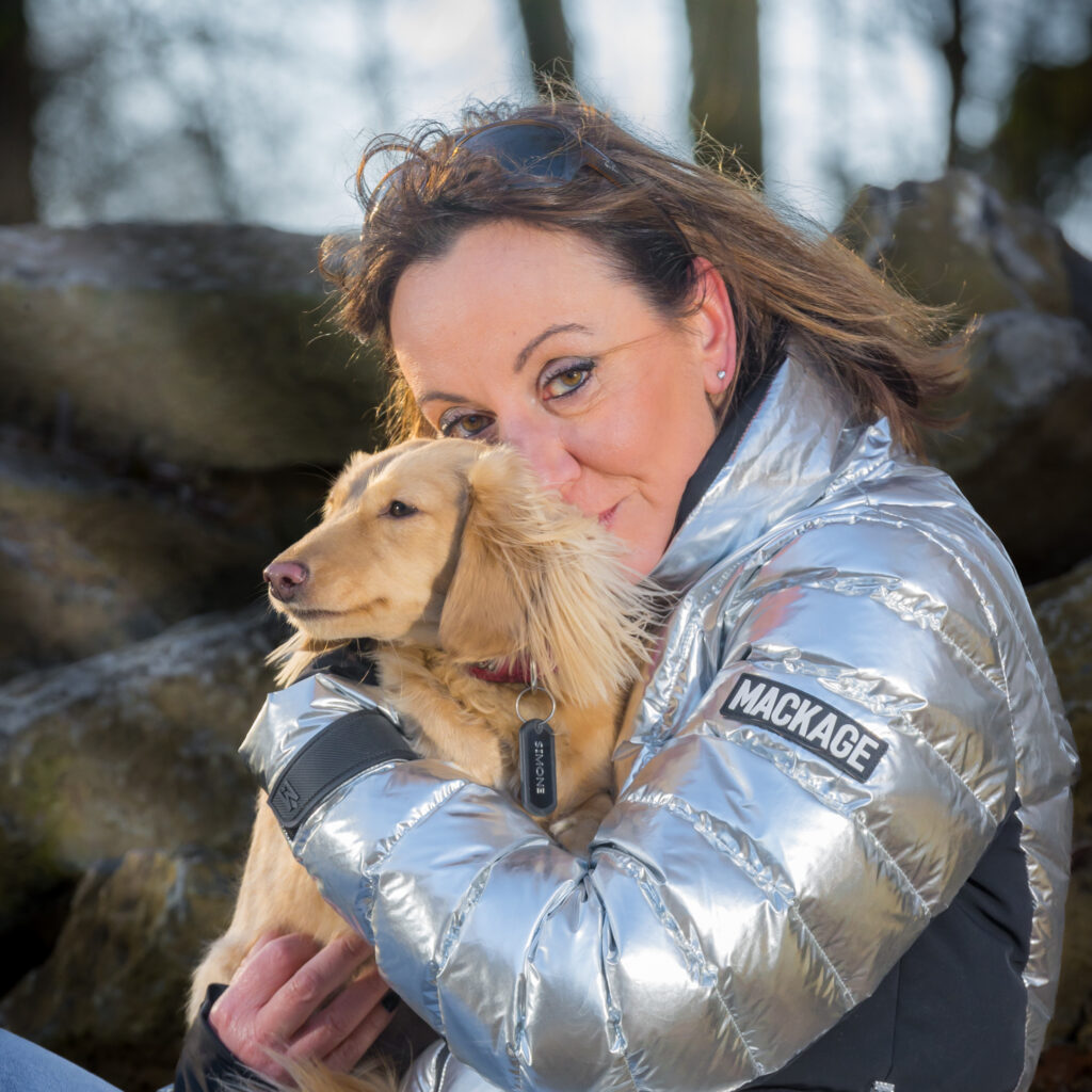 Comportementaliste canin et sa chienne